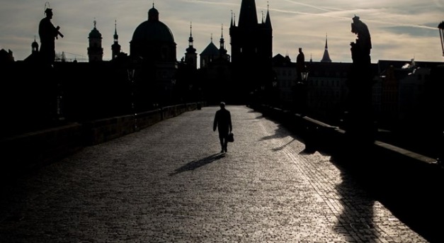 A bérek 70 százalékát átvállalja az állam – Csehországban